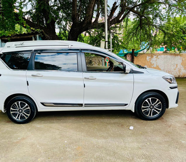 Maruti Ertiga car on rent in Solapur