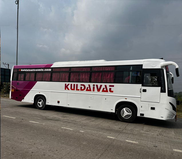Luxury bus for group travel Solapur