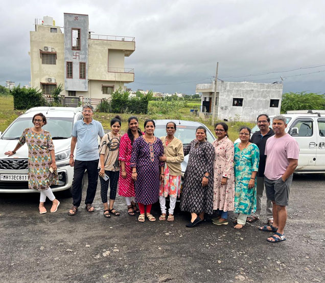 Customer trip vehicle fleet Kuldaivat Travels